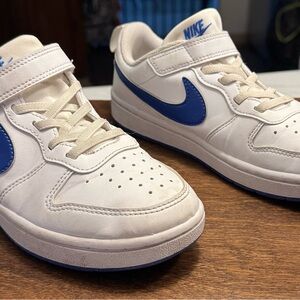 Nike Kids White & Blue Hook-and-Loop Sneakers